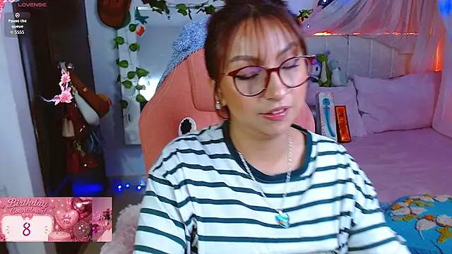 Littlerouse_ webcam