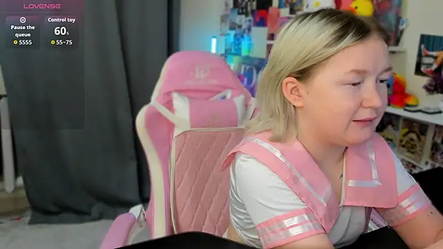 Sara_Robinson webcam