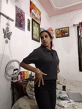 Sexy-Kajal2 webcam