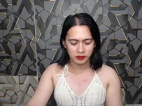 ur_asianpretty webcam