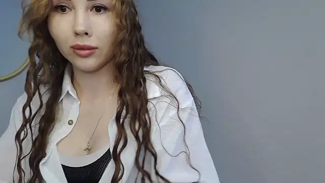 Kinaraaa webcam