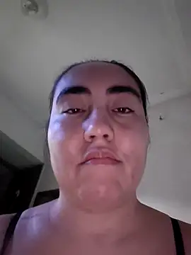 SweetyNaugthy webcam