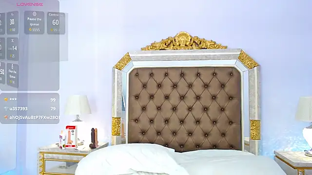 GiselleLeiner webcam