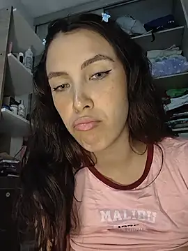 LinaEatCookies webcam