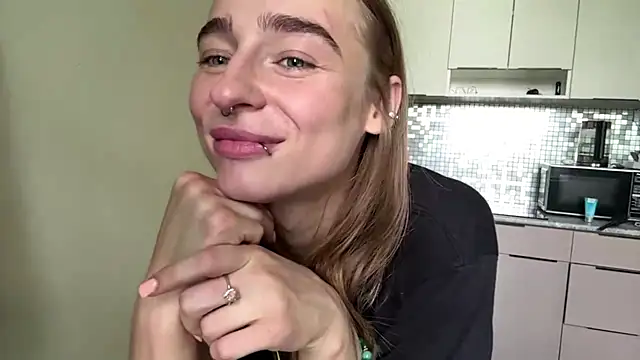 amilia-sexygirl webcam