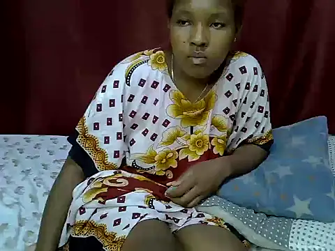 Miss_madiba webcam