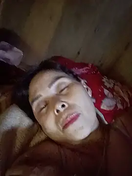Kiki_sexyy webcam