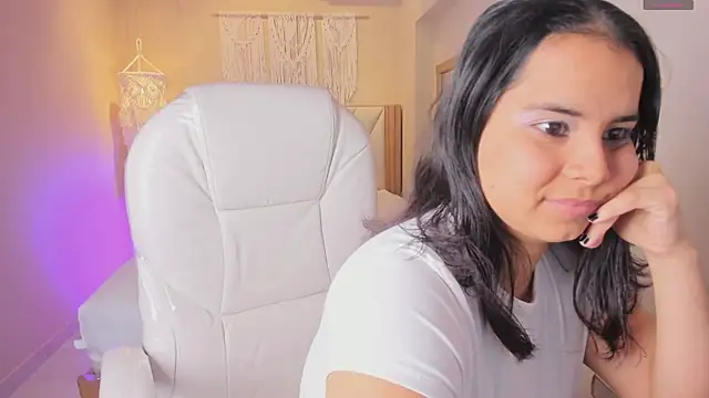 KataleyaSwet webcam