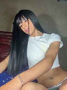 lady_Tayron webcam