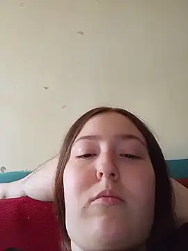BabyTori webcam