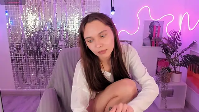 chloesunny - ChloeSunny's free webcam - UK Sex Cams