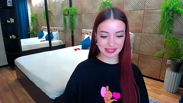 PutOnRepeat webcam