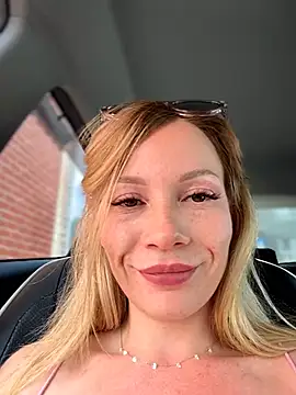 LavenderHot live sex cam