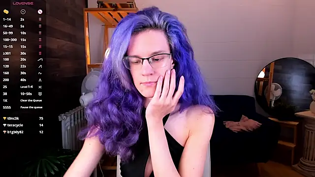 AuraLaunni webcam