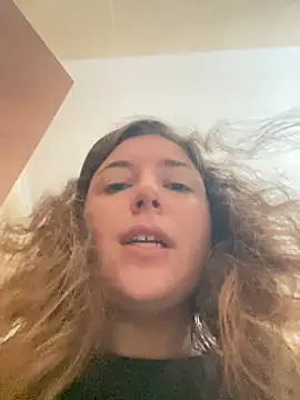 kate_nicepops333221 webcam