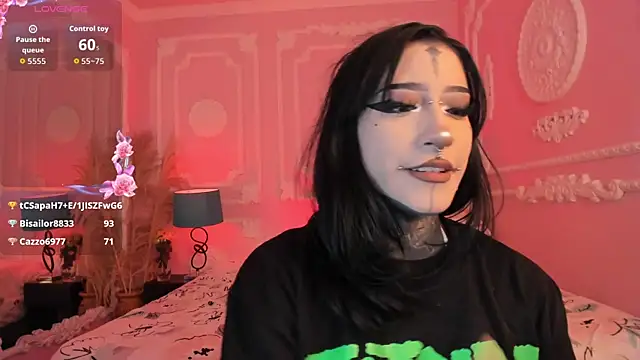 Kat_VonDe webcam