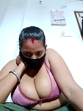 KAVITA786RR webcam