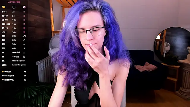 AuraLaunni webcam