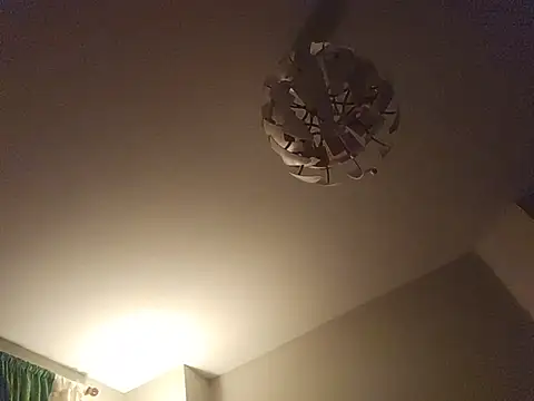 CurvySquirter69 webcam