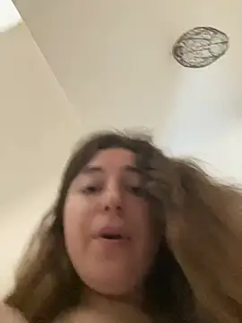 kate_nicepops333221 webcam