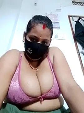 KAVITA786RR webcam