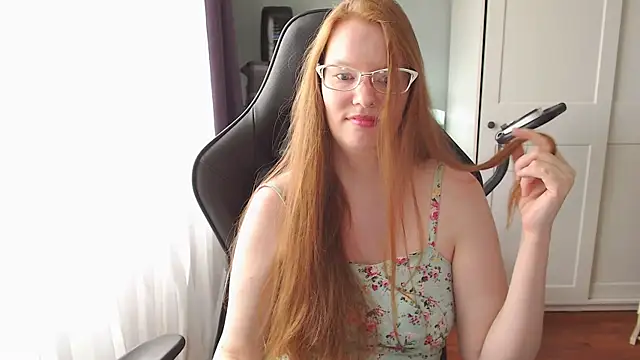 Lady_Inari webcam