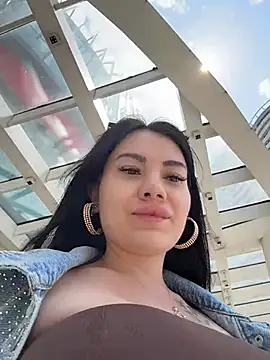 Wet__Bunny's live cam