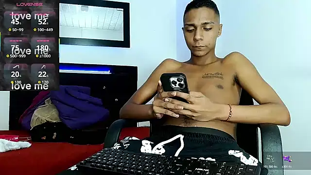 hotboyluxe webcam