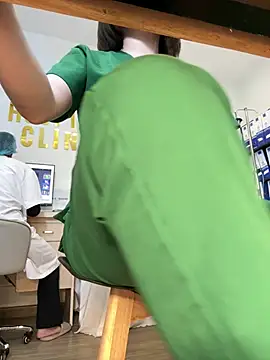 secretly_masturbating webcam