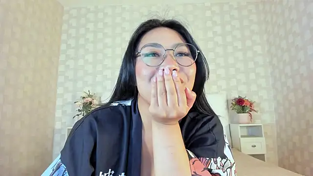 NatsumiHun webcam