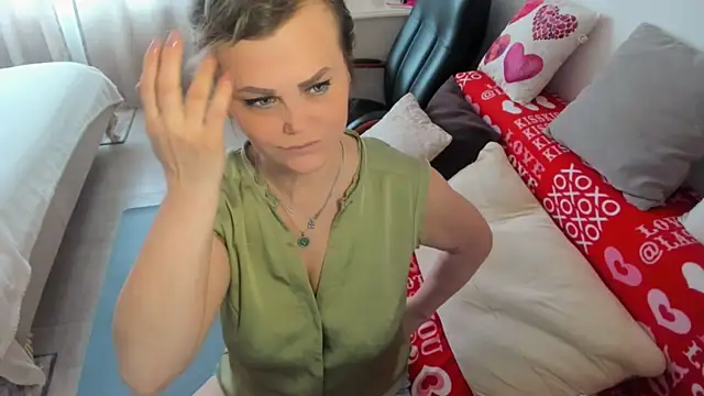 MildMature webcam