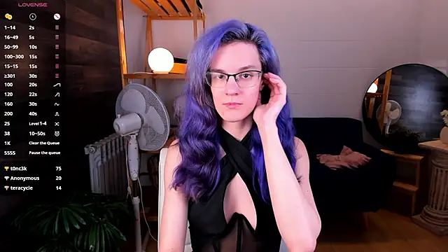 AuraLaunni webcam