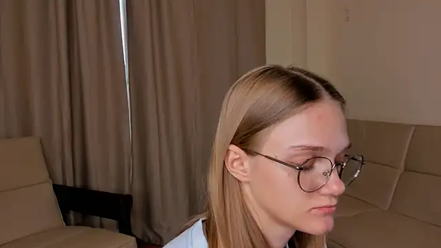 FemMantis webcam