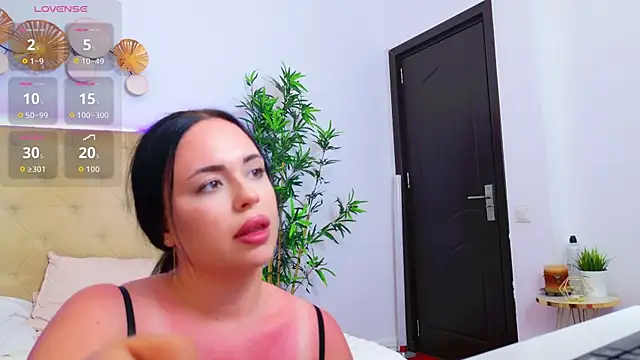 TemptingLuna_ webcam