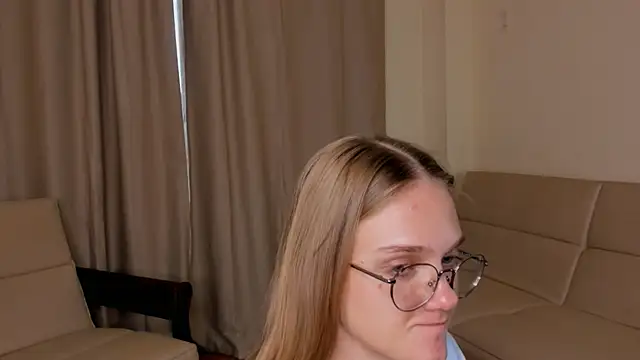 FemMantis webcam