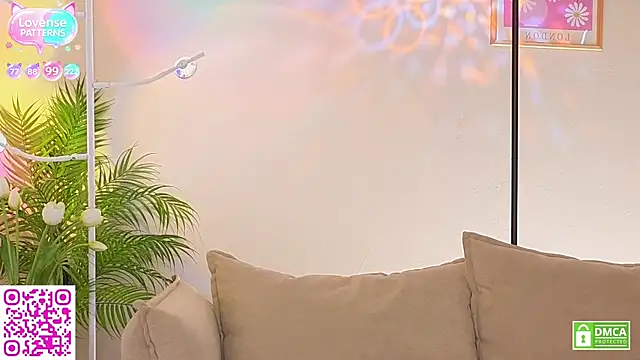 OliviaKis_ webcam
