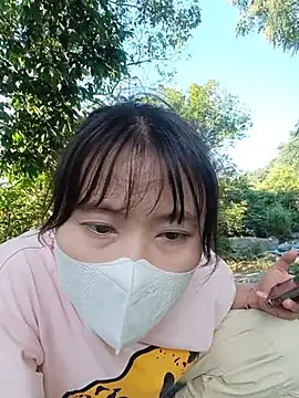 Linda-yiyi webcam