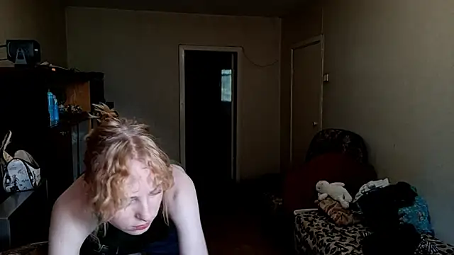 CuteLittleAngel webcam