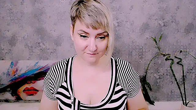 Djullia webcam