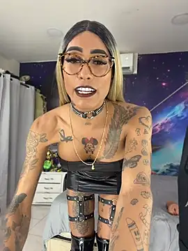 Nella_Dolls webcam