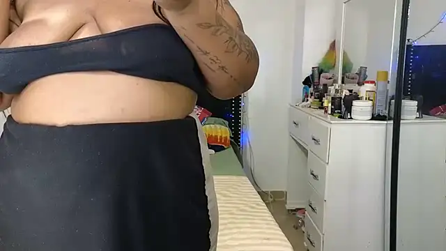 charlotte_077 webcam