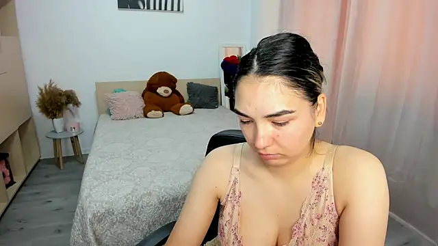 AlexaJuly webcam