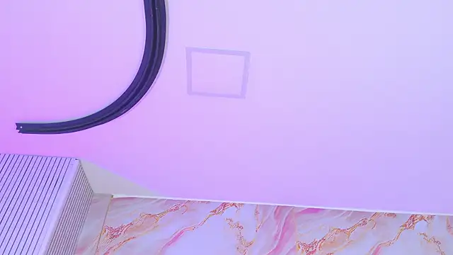 emmacurvy webcam