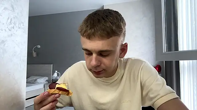 SoloFury webcam