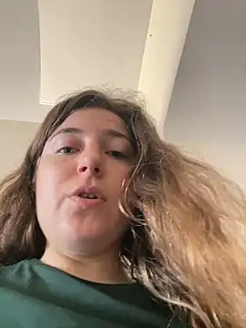 kate_nicepops333221 webcam