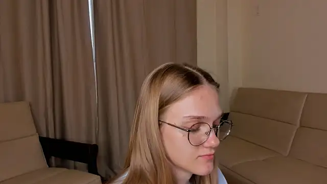 FemMantis webcam