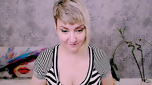 Djullia webcam