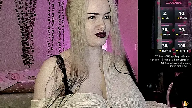 strawberry_elfcat webcam