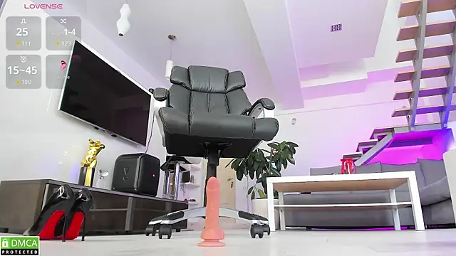 LaranyaX webcam