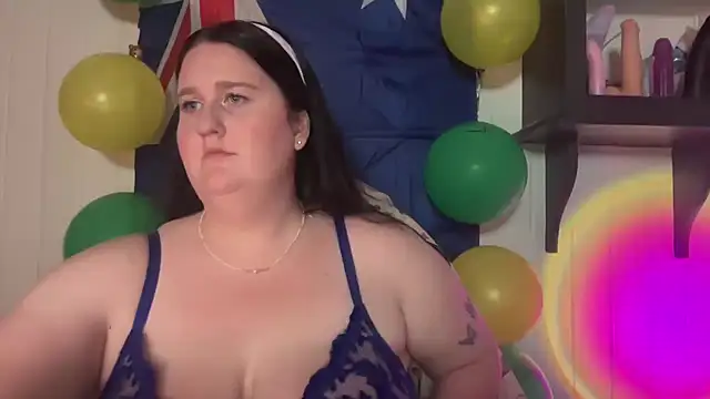 xopeachybaby webcam